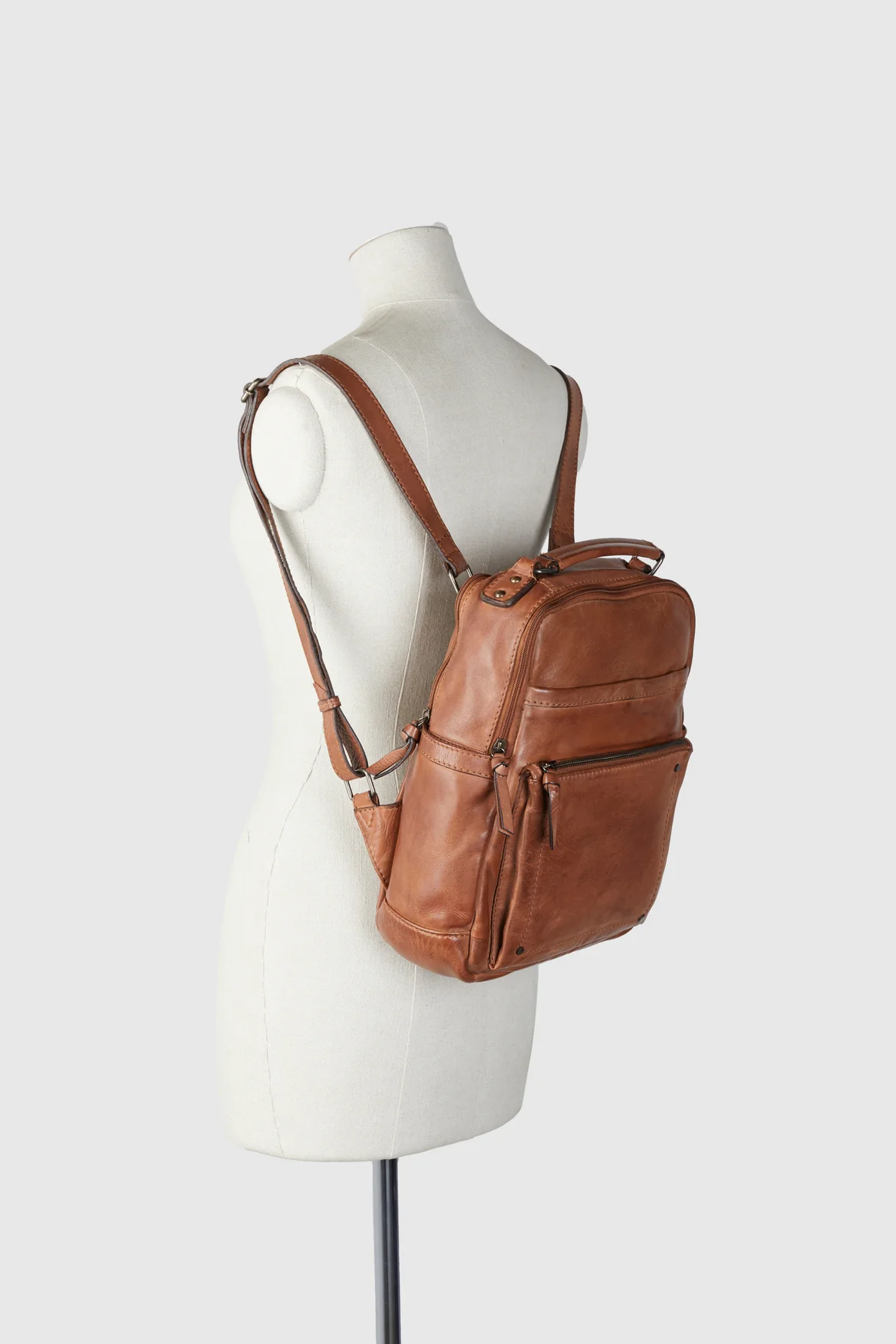 Rado Leather I-Pad Backpack - Image 4