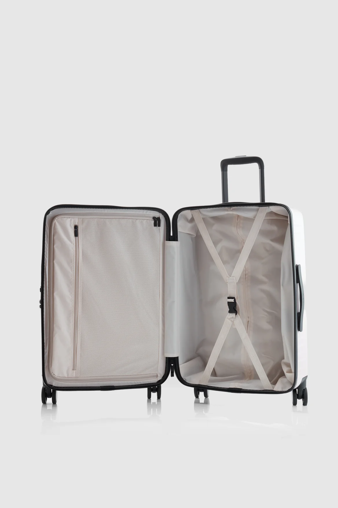 Venture Dual Open 56cm Suitcase - Image 5
